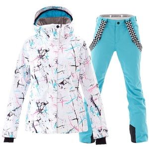 Women’s Ski Jacket and Pants